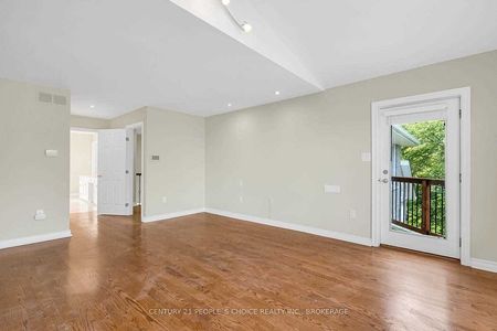 For Lease - 3242 Shelburne Place, Oakville, Ontario - Photo 4