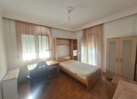 Διαμέρισμα για ενοικίαση Καμάρα - Ροτόντα (Κέντρο Θεσσαλονίκης) - Φωτογραφία 4