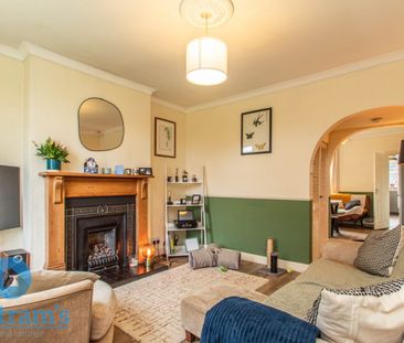 2 bed End Terraced House for Rent - Photo 2