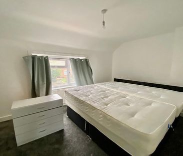 Godwin Road, Hove - Photo 6
