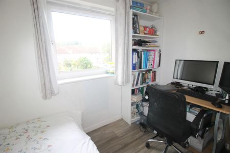 Kings View, West End Road, High Wycombe - Photo 5