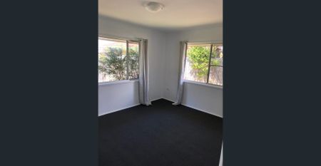 CENTRAL 2 BEDROOM UNIT - Photo 3