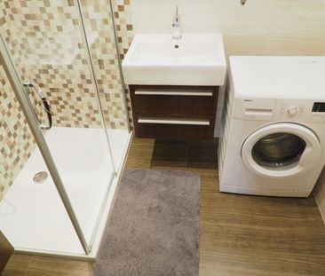 Łódź - Mieszkanie na wynajem - Zdjęcie 1