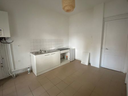 Type 2 de 30.26 m², PLACE CAULIER réf 592-001 - Photo 3