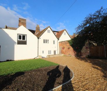 1 bedroom Flat To Let - Photo 3