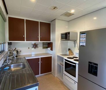 Beautiful haven on Boyne Place - Photo 3