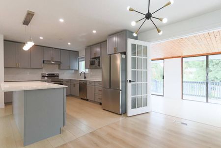 12135 229th Street, Maple Ridge - Photo 3