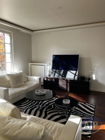 Tout savoir sur cet appartement dans le quartier Ecole Militaire, à Paris 7ème - Photo 2