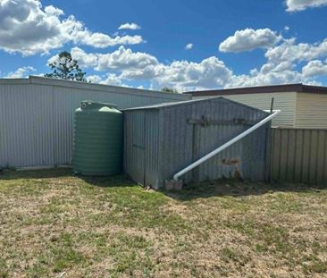 Four Bedroom Home South Tamworth - Photo 4