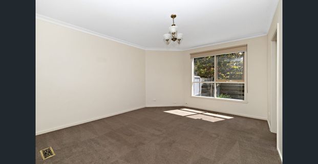Minutes to Hawthorn village - Photo 1
