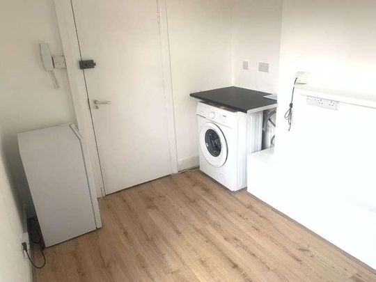 Archway Road, London, N6 - Photo 1