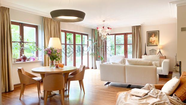 Z pełnym wyposażeniem i pięknym ogrodem, cisza - Zdjęcie 1