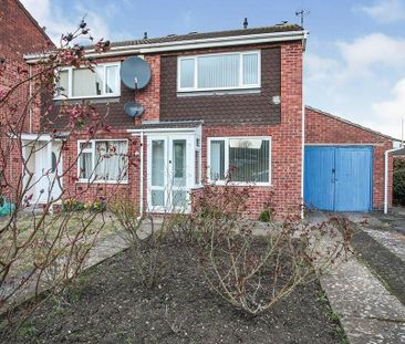 2 bedroom semi-detached house to rent - Photo 2