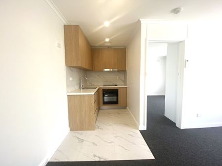 7 / 4 Ormond Road, ORMOND - Photo 2