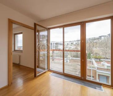 Světlý a prostorný byt 2+kk, 81 m - Photo 4