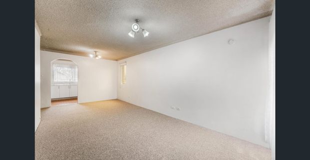 Modern Comfort & Convenience in the Heart of Macquarie Fields 10/14 Bunbury Road, Macquarie Fields 2 Bedrooms I 1 Bathroom I 1 Garage - Photo 1