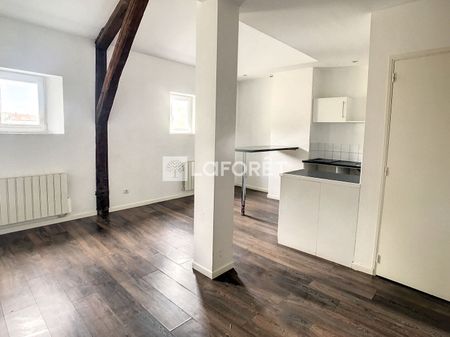 Apartment - Photo 2