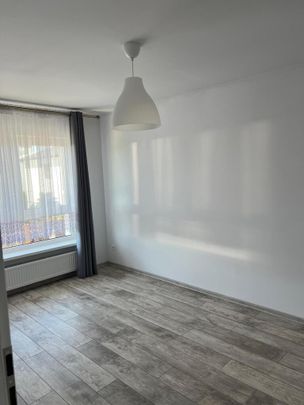 DOM na WYNAJEM - Zdjęcie 1