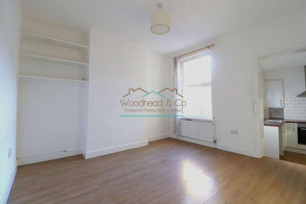 Somerset Street, Northampton, NN1 - Photo 1