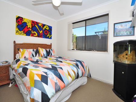 Renovated 3 Bedroom Duplex in Pottsville Waters - Photo 4