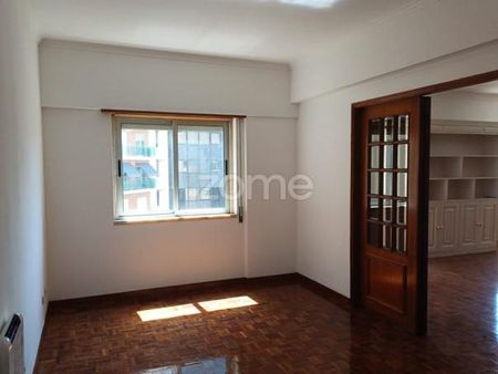 Apartamento T4 em Lisboa - Photo 4