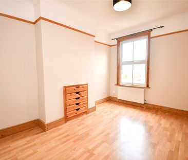 Manor Road, CH47 3DE, Hoylake - Photo 2