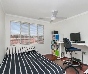 75a Forrest Road, Hamilton Hill, WA 6163 - Photo 6