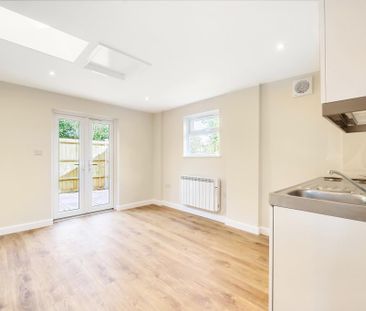 1 bedroom flat to rent - Photo 3