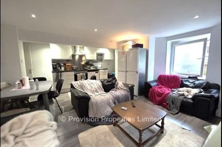 8 Bedroom Kensington Terrace - Photo 5
