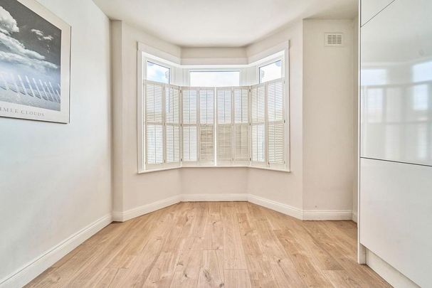 3 bedroom maisonette to rent - Photo 1