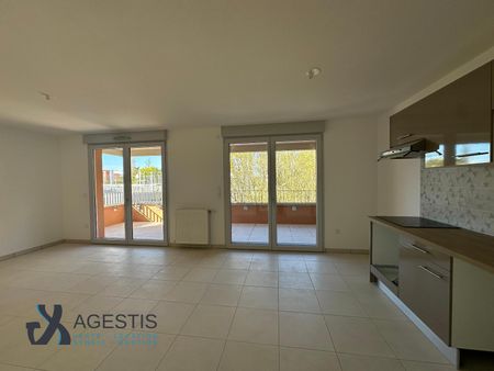 APPARTEMENT T3 64M - Photo 2