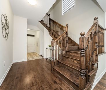 For Lease - 67 Ten Pines Road, Vaughan, Ontario - Photo 2