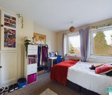 2 bedroom end of terrace house to rent - Photo 5