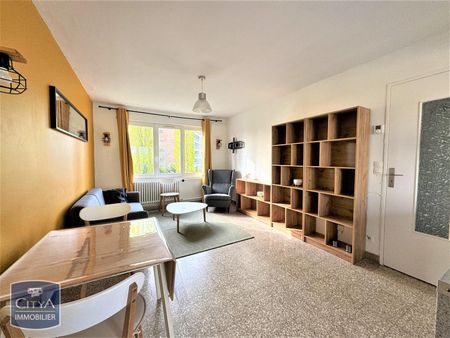 Location Appartement 3 pièces 56m² LILLE 59000 - Photo 4