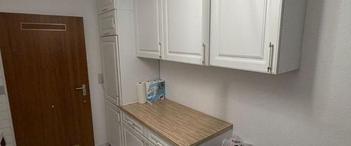 LAATZEN: 2- Zimmer Wohnung mit EBK und Balkon - Foto 1