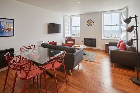 Crescent Avenue - Photo 3