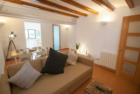 Carrer del Rector Triadó, Barcelona, Catalonia 08014 - Photo 2