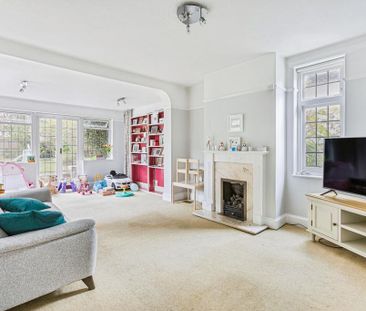 4 bedroom detached house to rent - Photo 4
