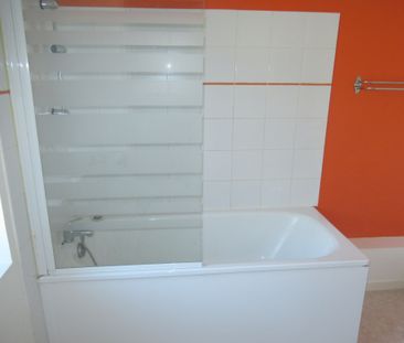 Location Maison 3 pièces 62m² LA FERTE MACE 61600 - Photo 2