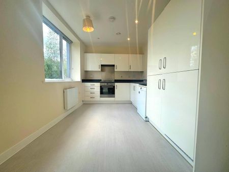 Studio to rent - Photo 4