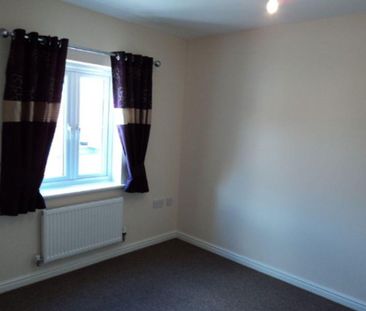 3 bedroom property to rent - Photo 3