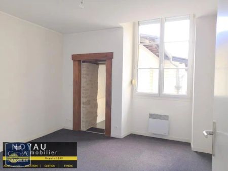 Appartement à louer 5 pièces 82.7m² - Photo 3