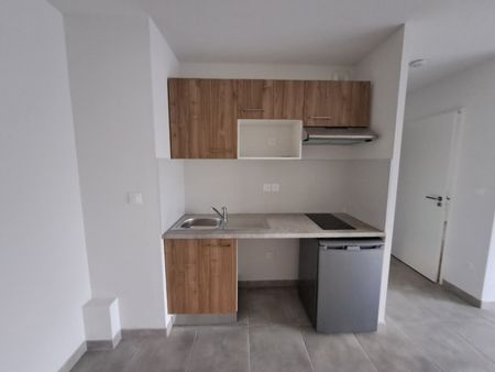 Location Appartement 2 pièces 42m² PERPIGNAN 66000 - Photo 4