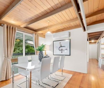 Spacious Family Home with Two Levels and Stunning Outdoor Entertaining - Photo 3