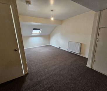 4 bedroom terraced house to rent - Photo 4