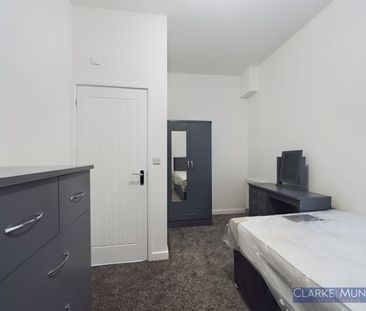 Craven Street, Middlesbrough - Photo 6