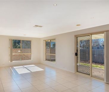 30 Elliman Street, Gungahlin ACT 2912 - House For Rent | Domain - Photo 3