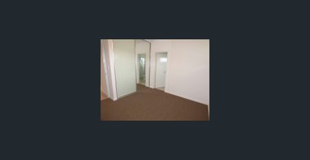 SPACIOUS AND CONVENIENT 1x1 APARTMENT - Photo 4