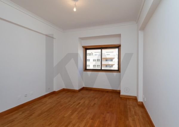 Apartamento T4 em Lisboa