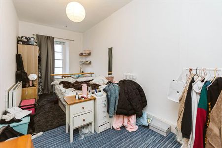 3 bedroom apartment to rent - Photo 5